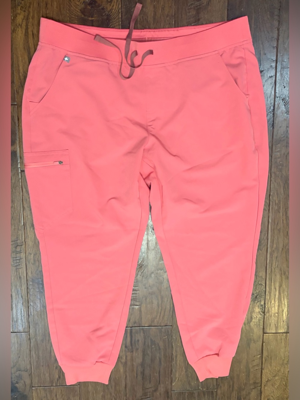 FIGS Zamora Jogger Scrub Pants XXL/P Petite Coral Pink Medical Scrubs